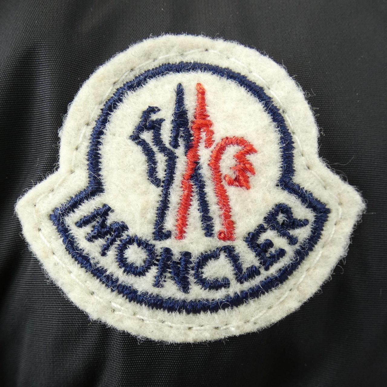 モンクレール MONCLER ダウンコート