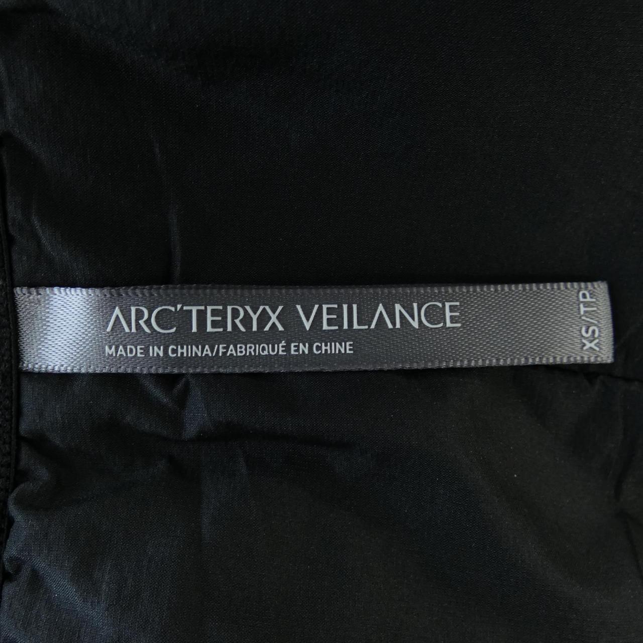 アークテリクスヴェイランス ARC'TERYX VEILANCE パンツ
