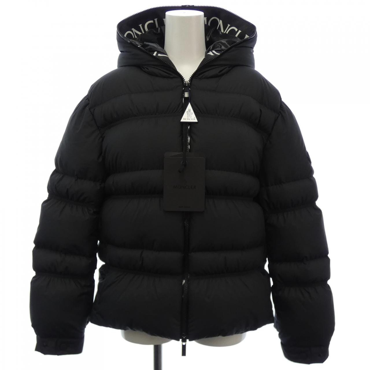 【新品】モンクレール MONCLER ダウンジャケット