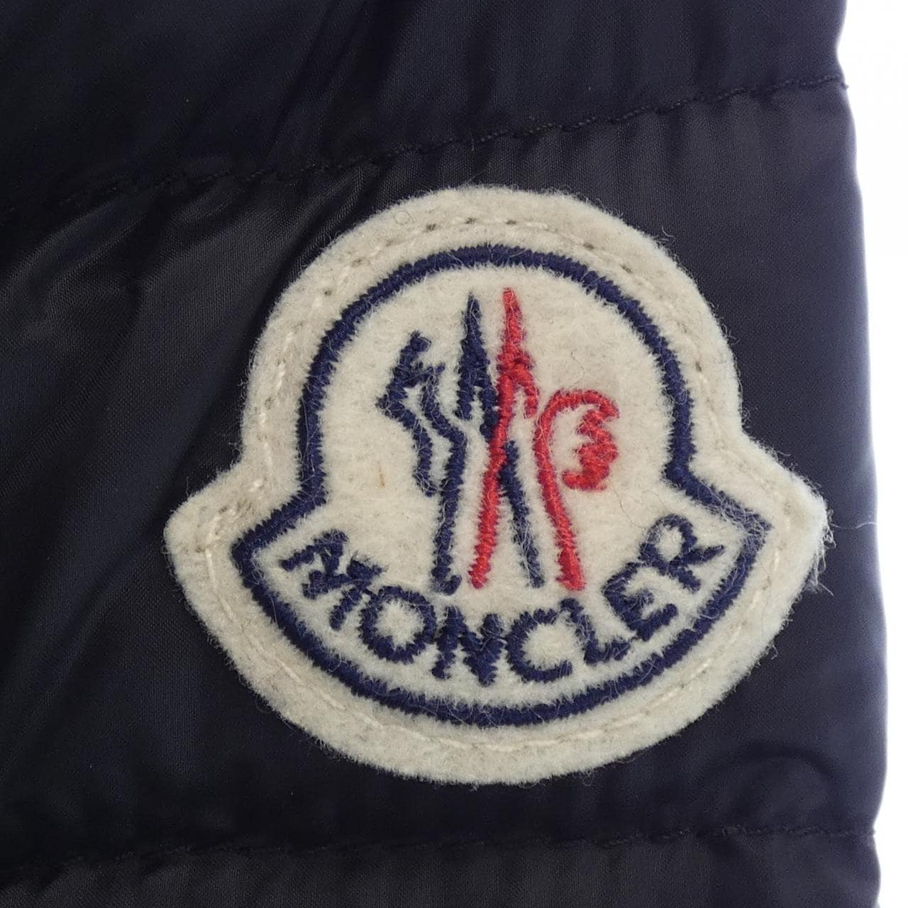 MONCLER蒙克勒羽绒服