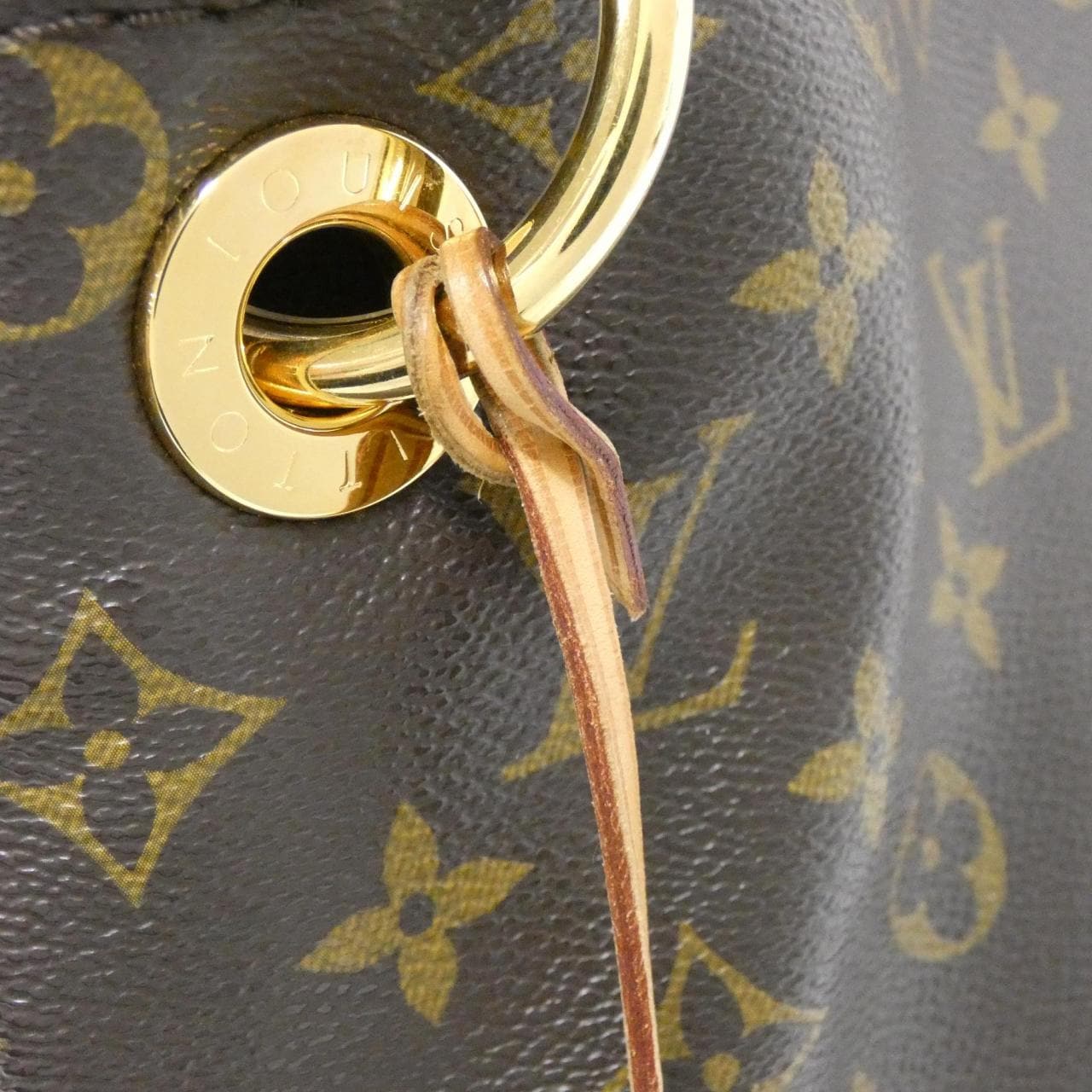 ルイヴィトン モノグラム アーツィー MM M40249 ショルダーバッグ