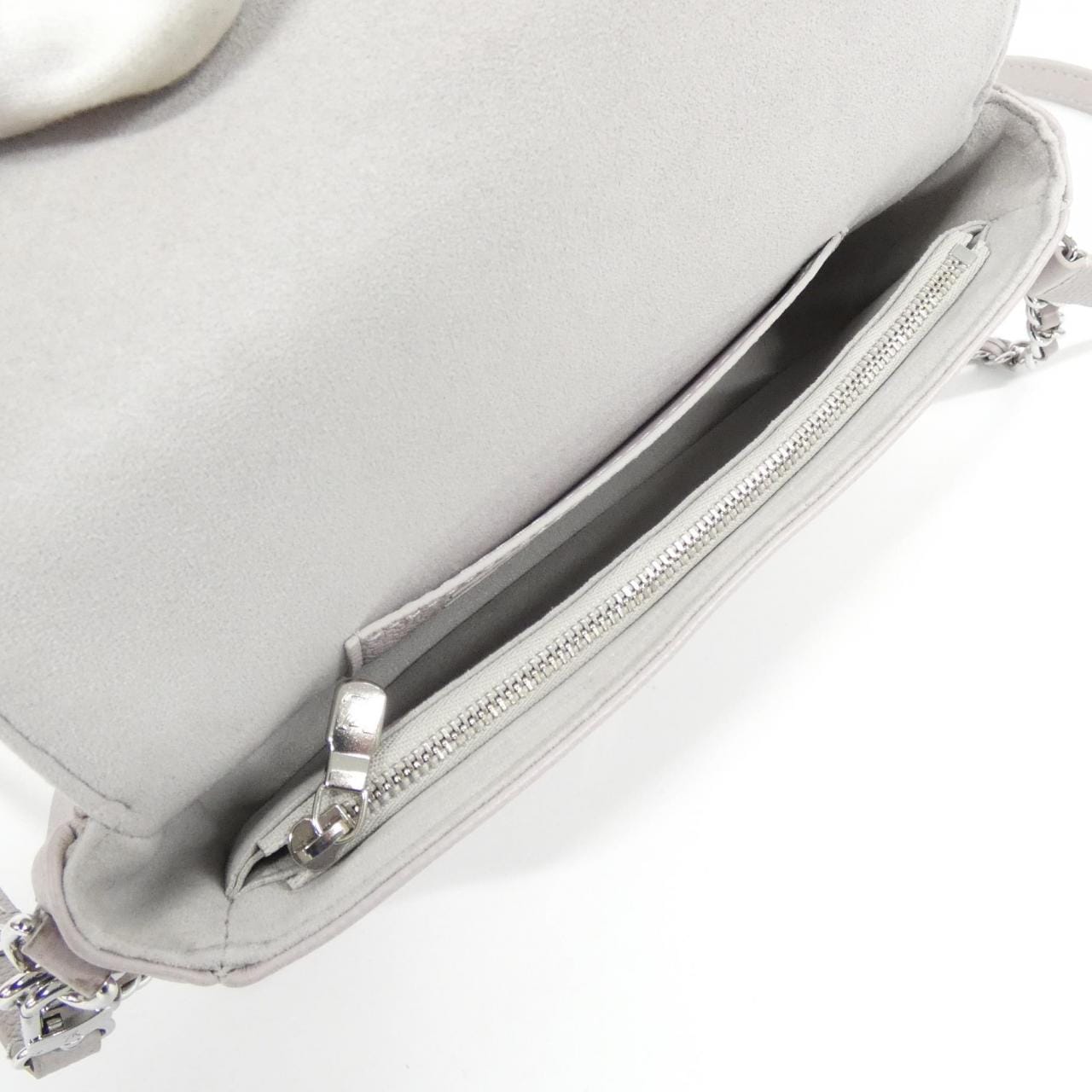 LOUIS VUITTON雙色Monogram Empreinte鏈條皮夾 Ivy M14225 單肩包