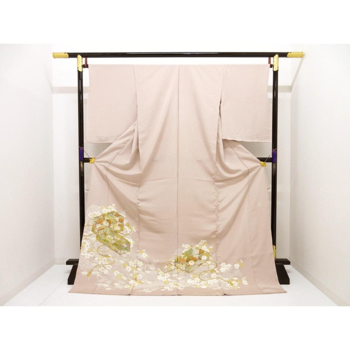 【未使用品】仮縫　色留袖【千總】