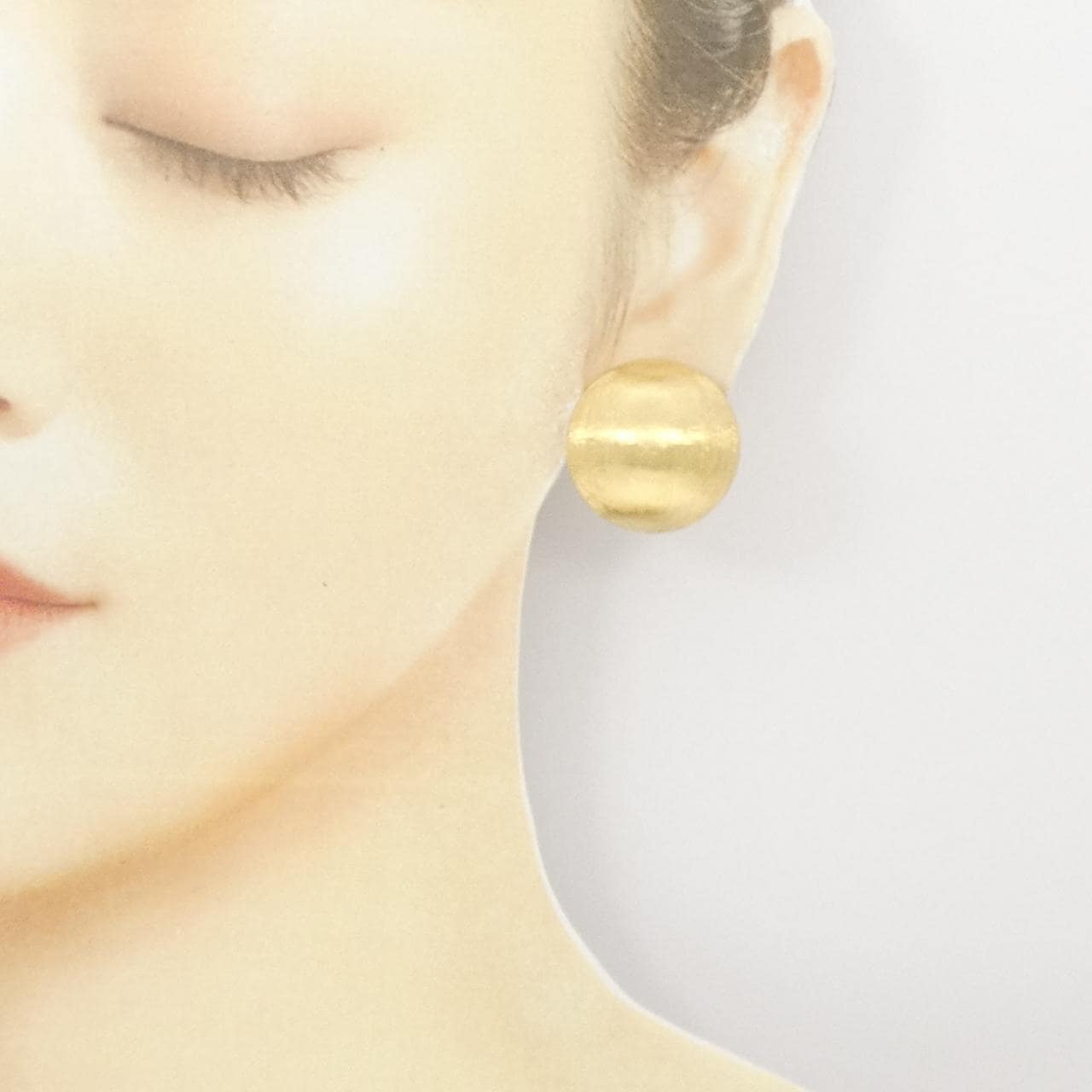 Nanis 750YG Earrings