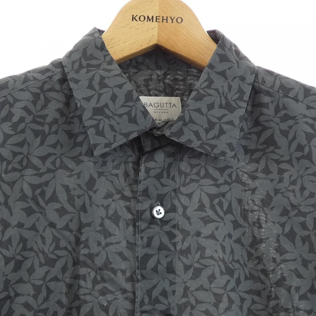 バグッタ BAGUTTA シャツ