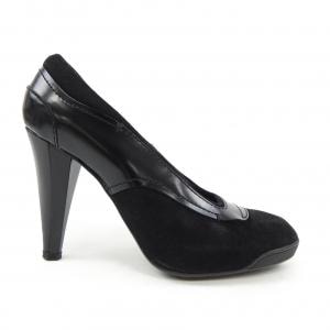 トッズ TOD'S パンプス