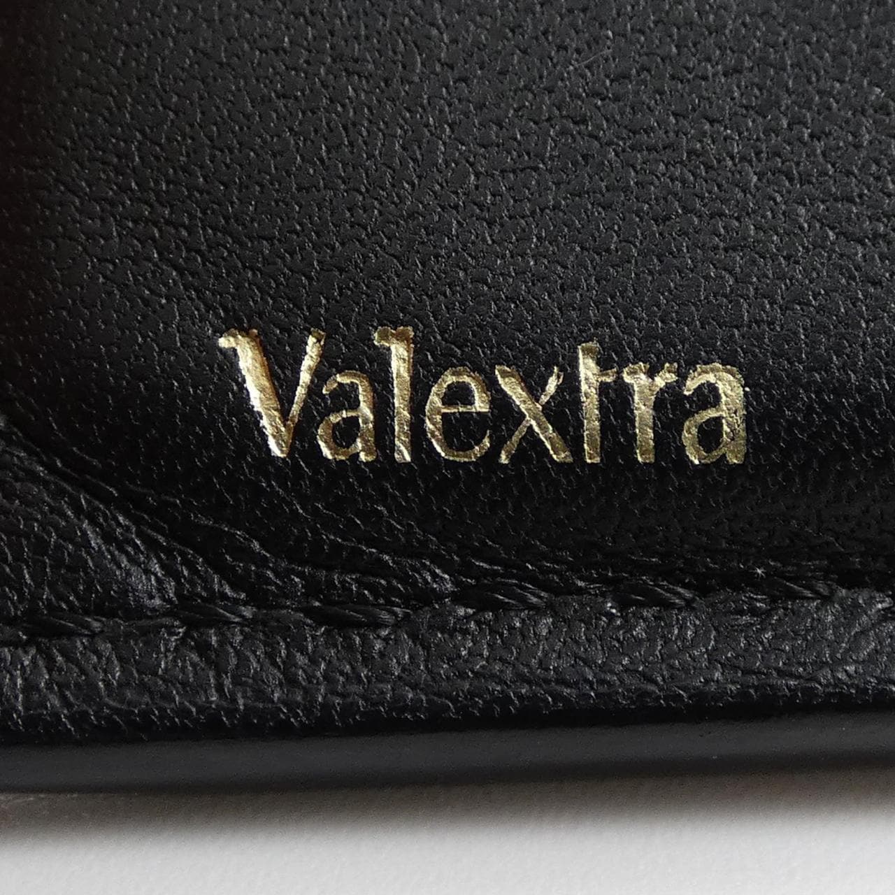 ヴァレクストラ VALEXTRA CARD CASE
