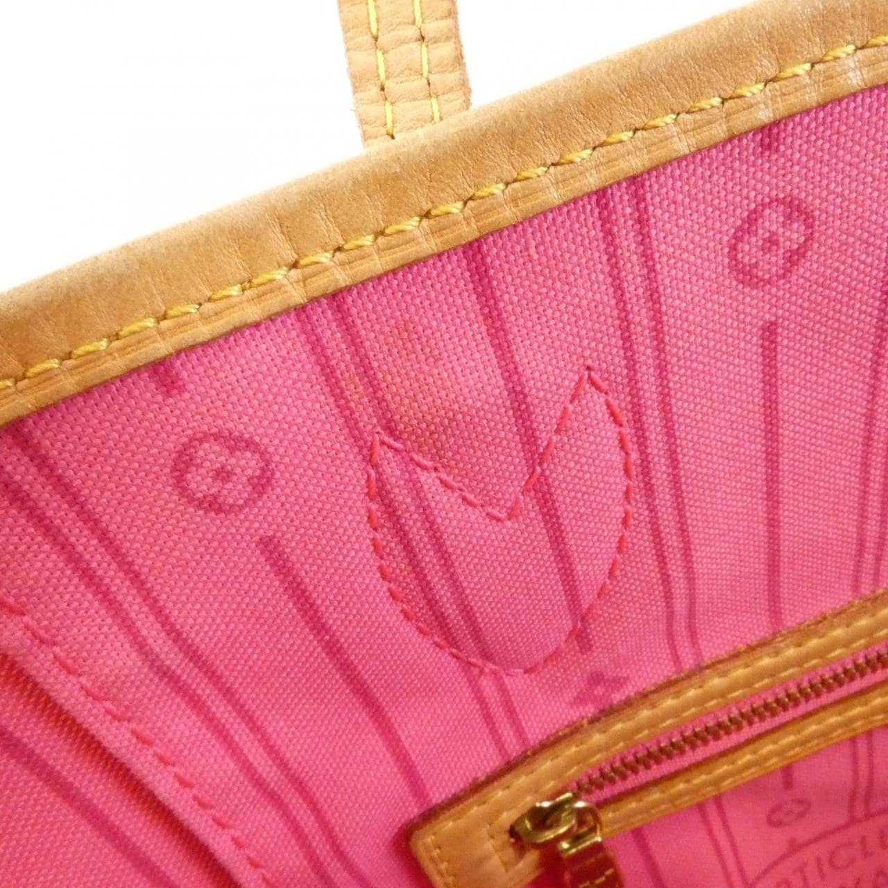 ルイヴィトン モノグラム ローズ(スティーブン スプラ ネヴァーフル MM M48613 バッグ