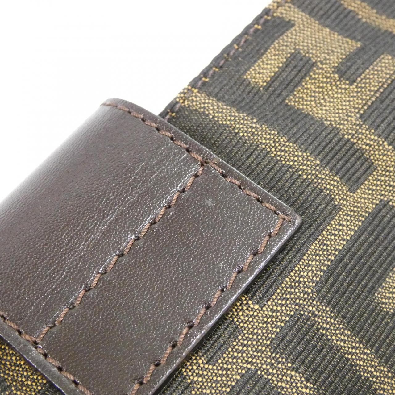 【ヴィンテージ】フェンディ 26583 ショルダーバッグ