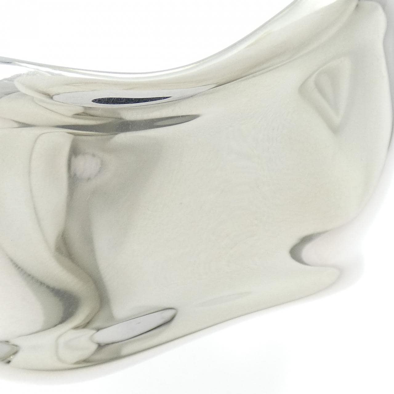 ティファニー ボーン カフ ナロー ブレスレット