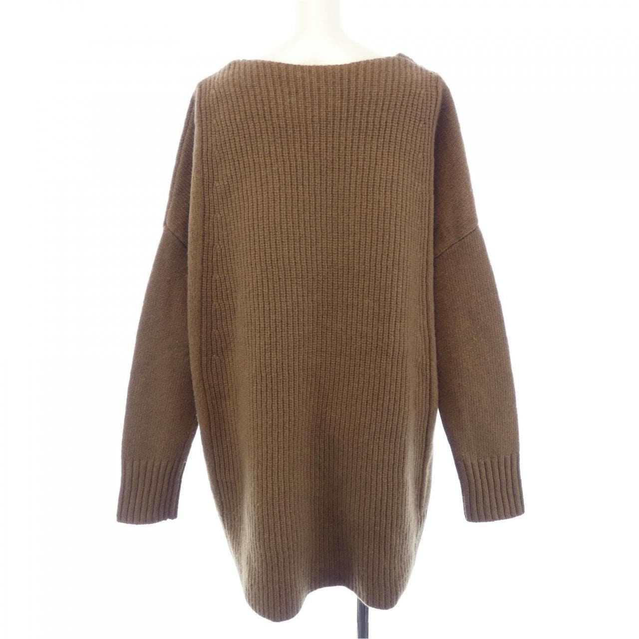 プルミエアロンディスモン 1er Arrondissement B1093AKW411 ニット