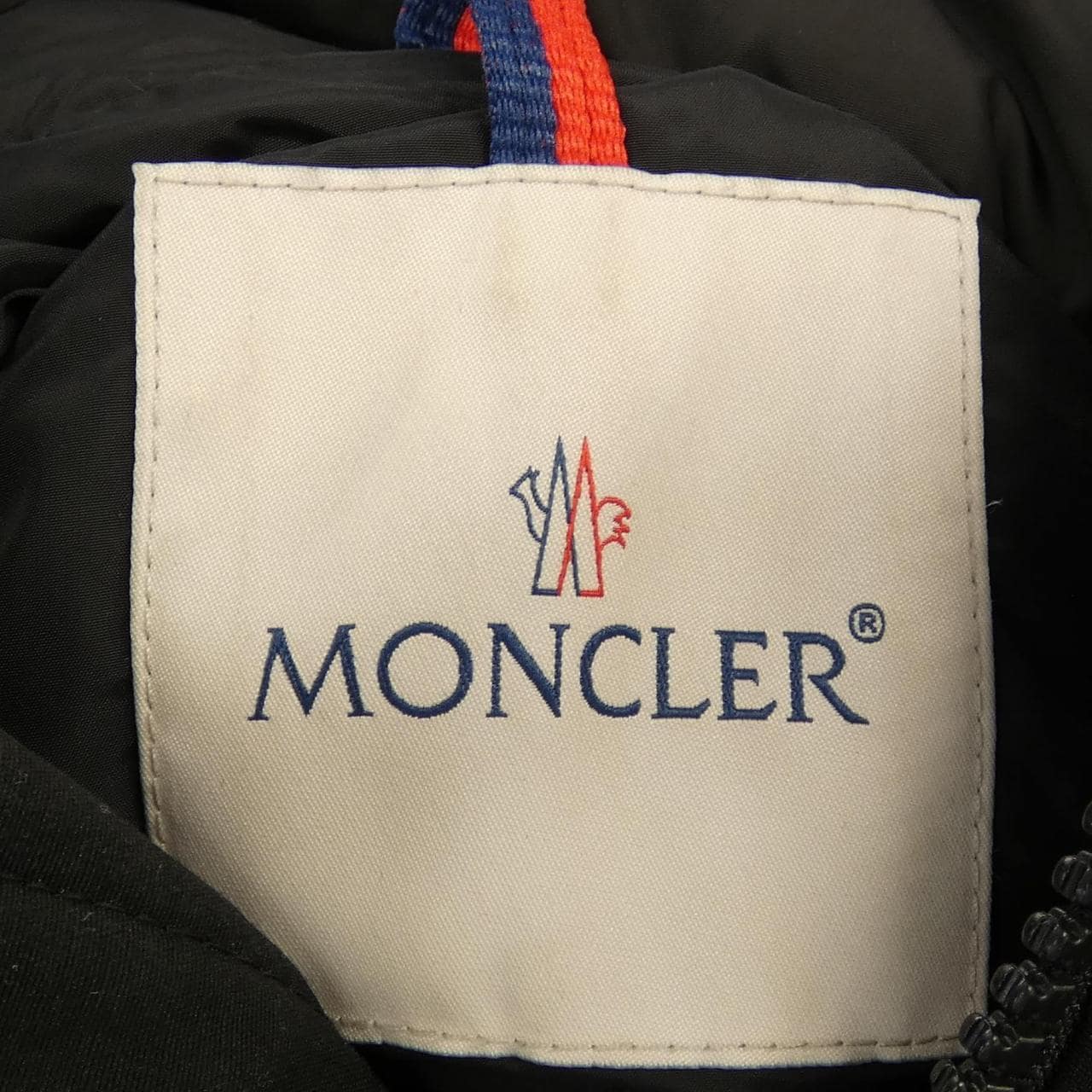 モンクレール MONCLER ダウンコート