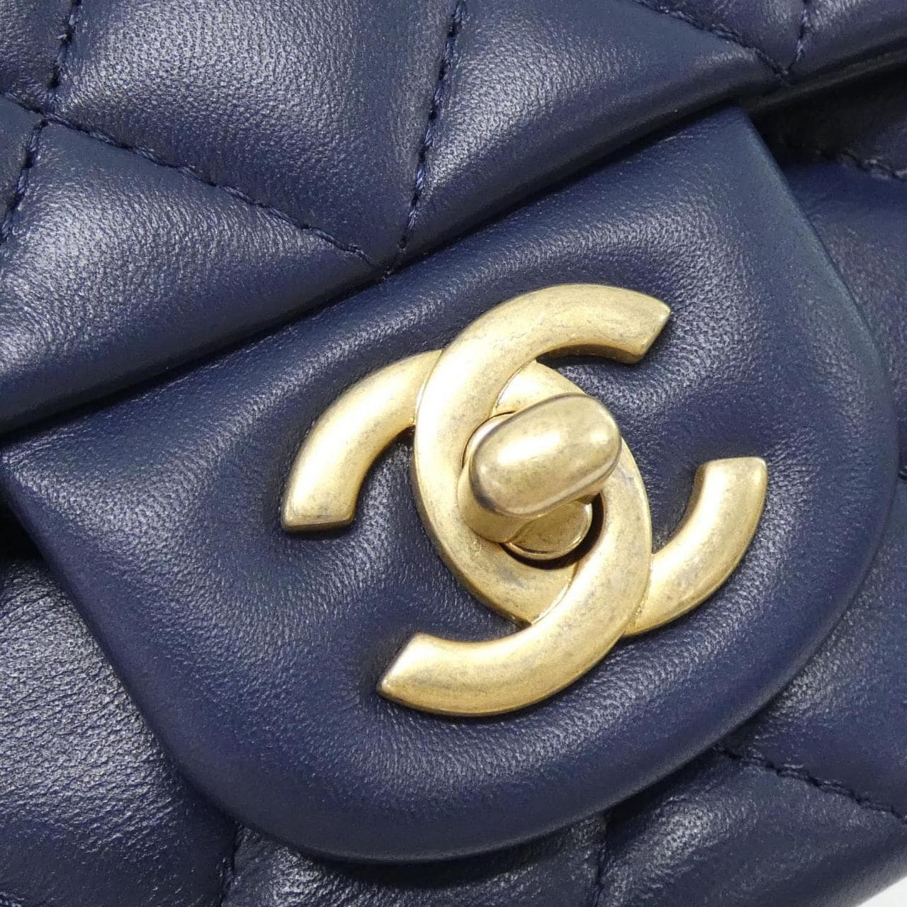 CHANEL AS2431 包