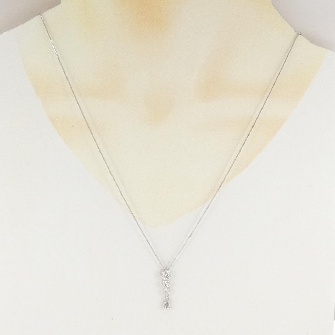 K18WG ダイヤモンド ネックレス 1.00CT