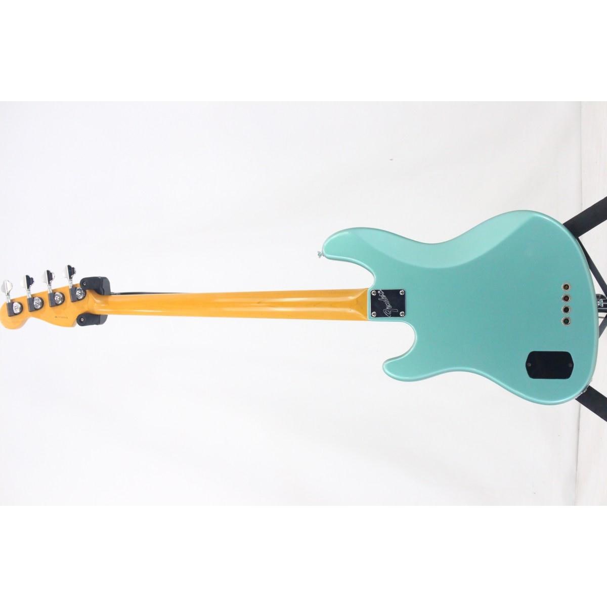 ＦＥＮＤＥＲ　ＡＭＥＲＣＡＮ　　ＤＥＬＵＸＥ　ＪＡＺＺＢＡＳＳ