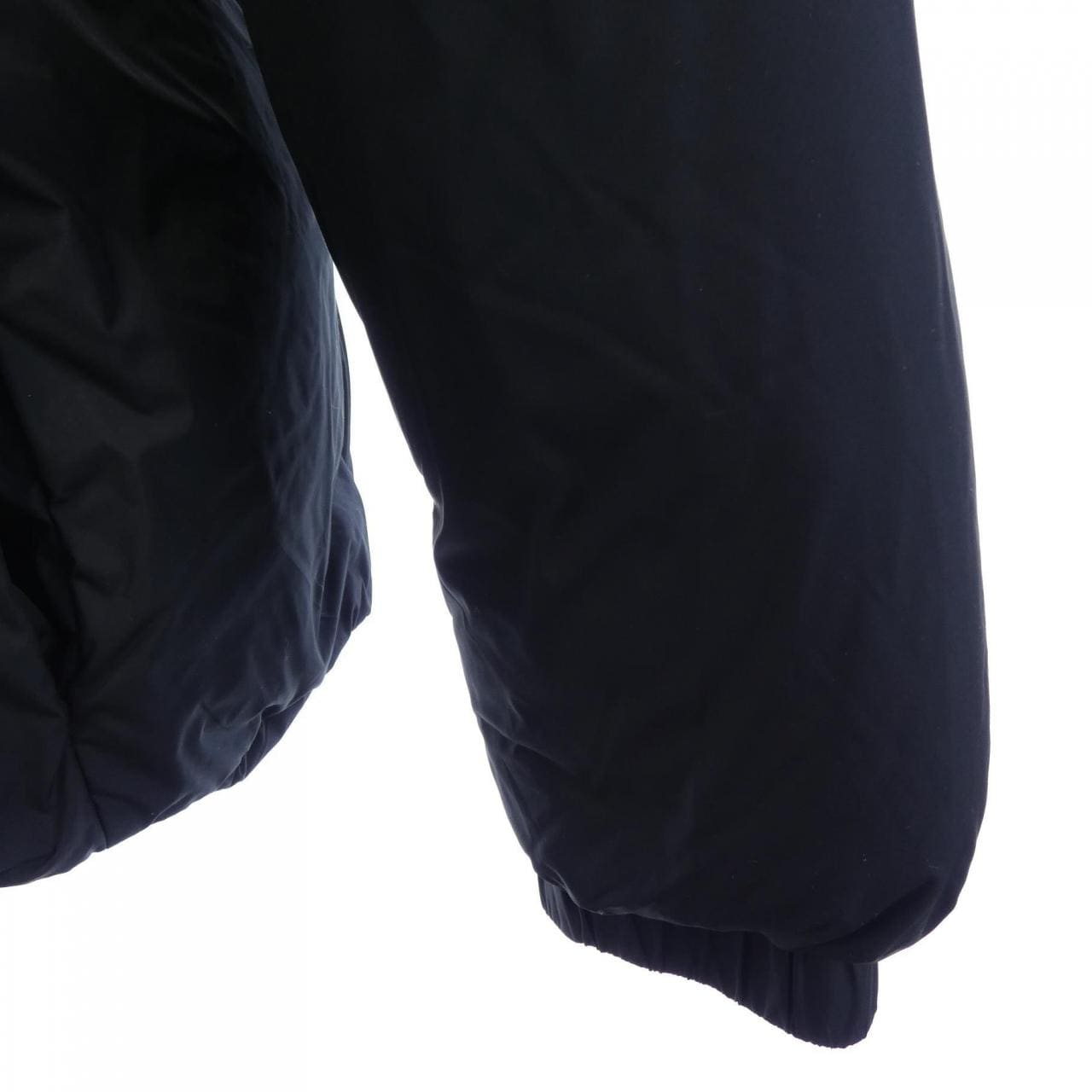 LOUIS VUITTON羽絨連帽衫 HHB40WGHK 羽絨服