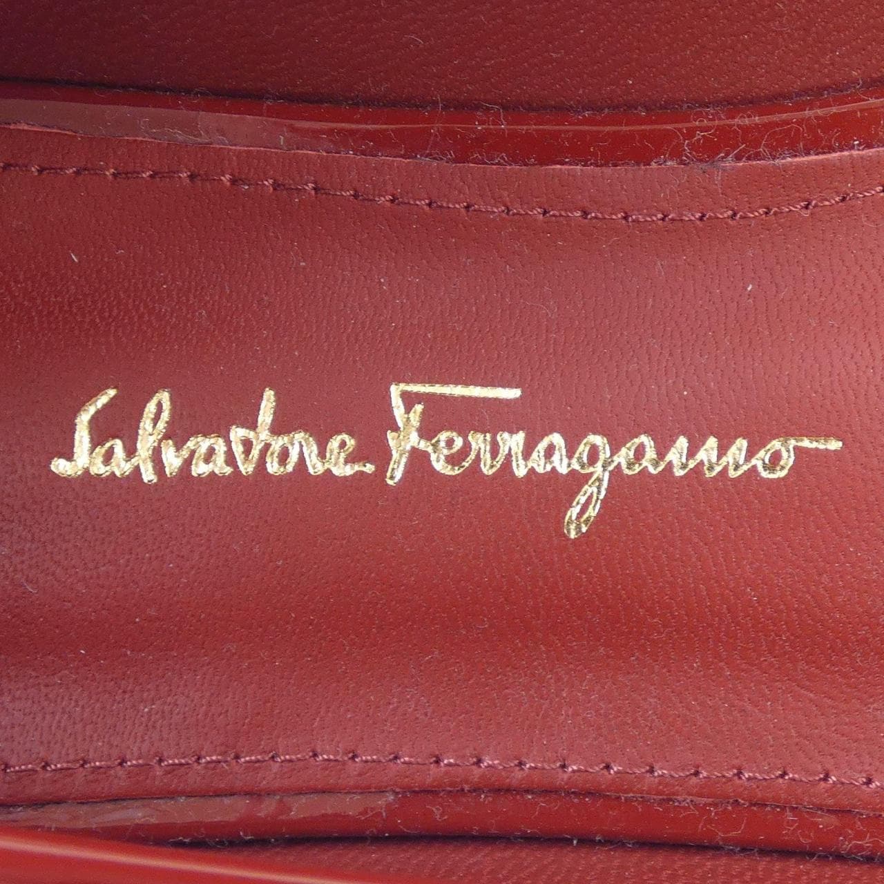 サルヴァトーレフェラガモ SALVATORE FERRAGAMO パンプス