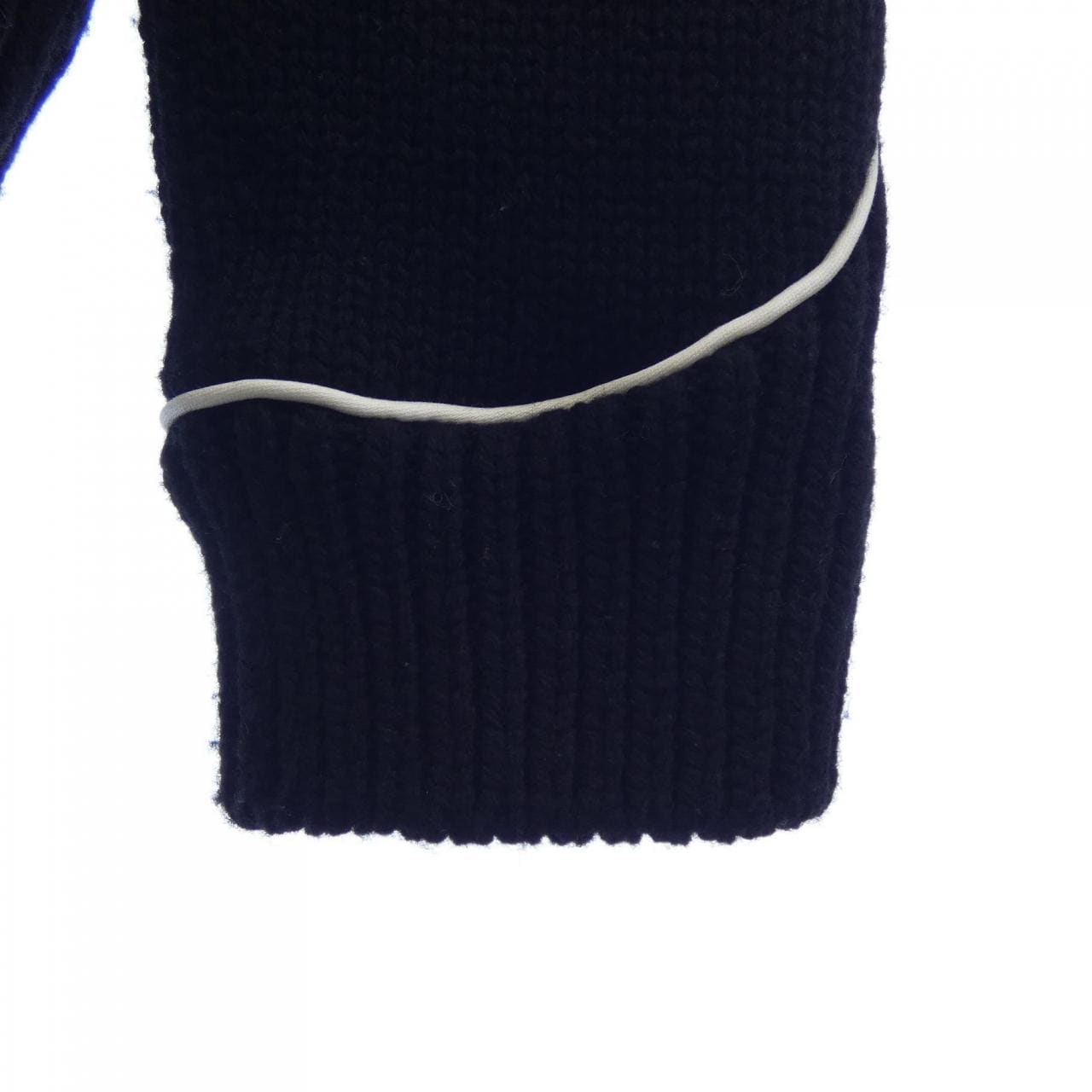 プラダ PRADA UMF074 SOOO 17OV ニット