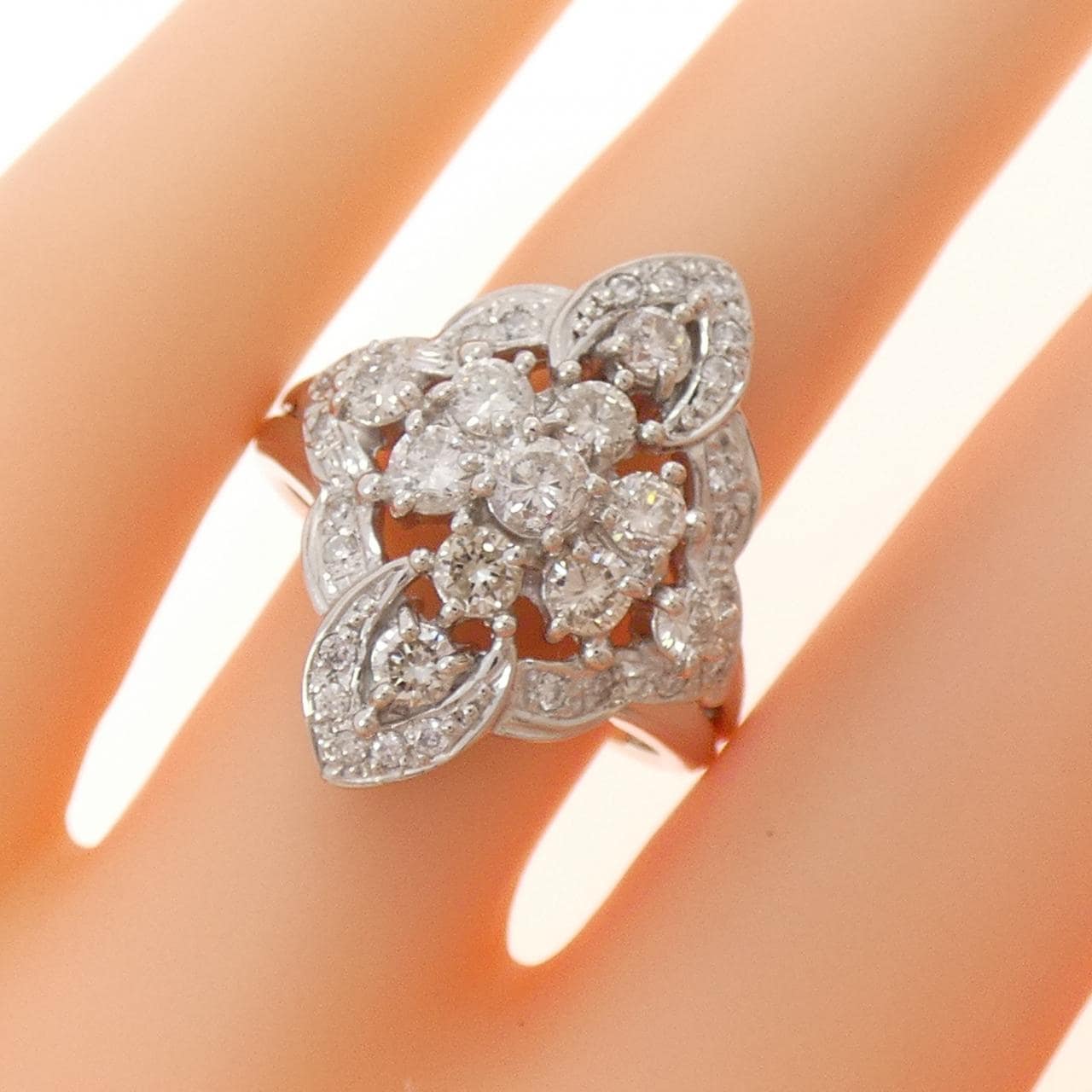 PT900 ダイヤモンド リング 1.09CT