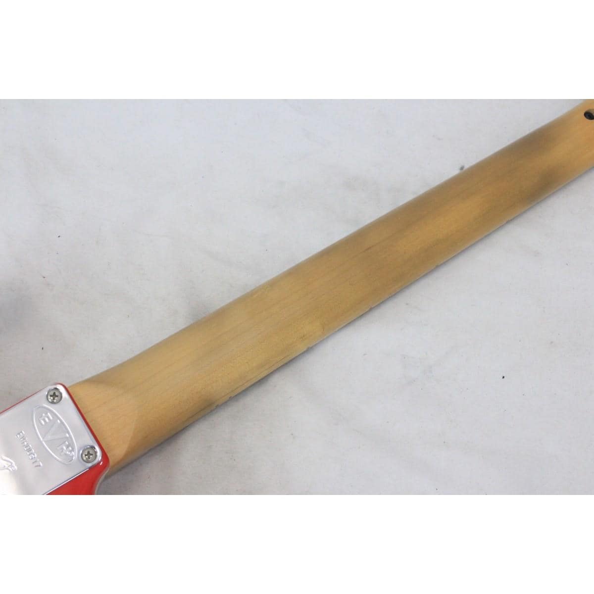 EVH STRIPED RED WITH BLACK