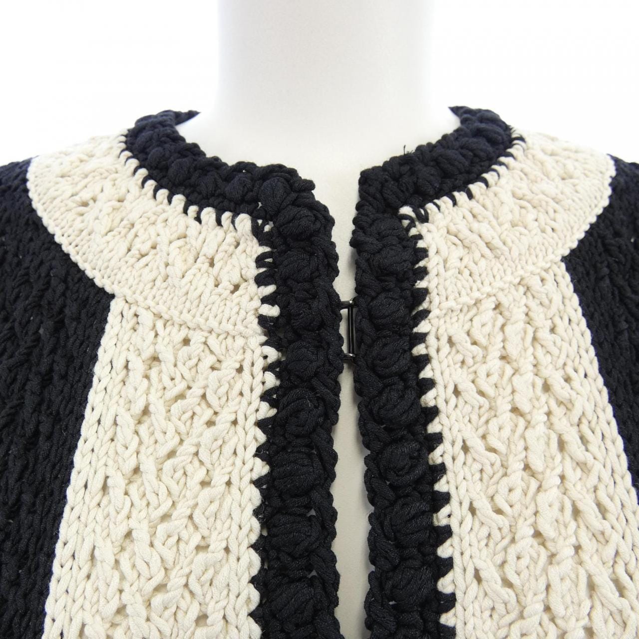 シャネル CHANEL P72002K10363 22C ノーカラージャケット