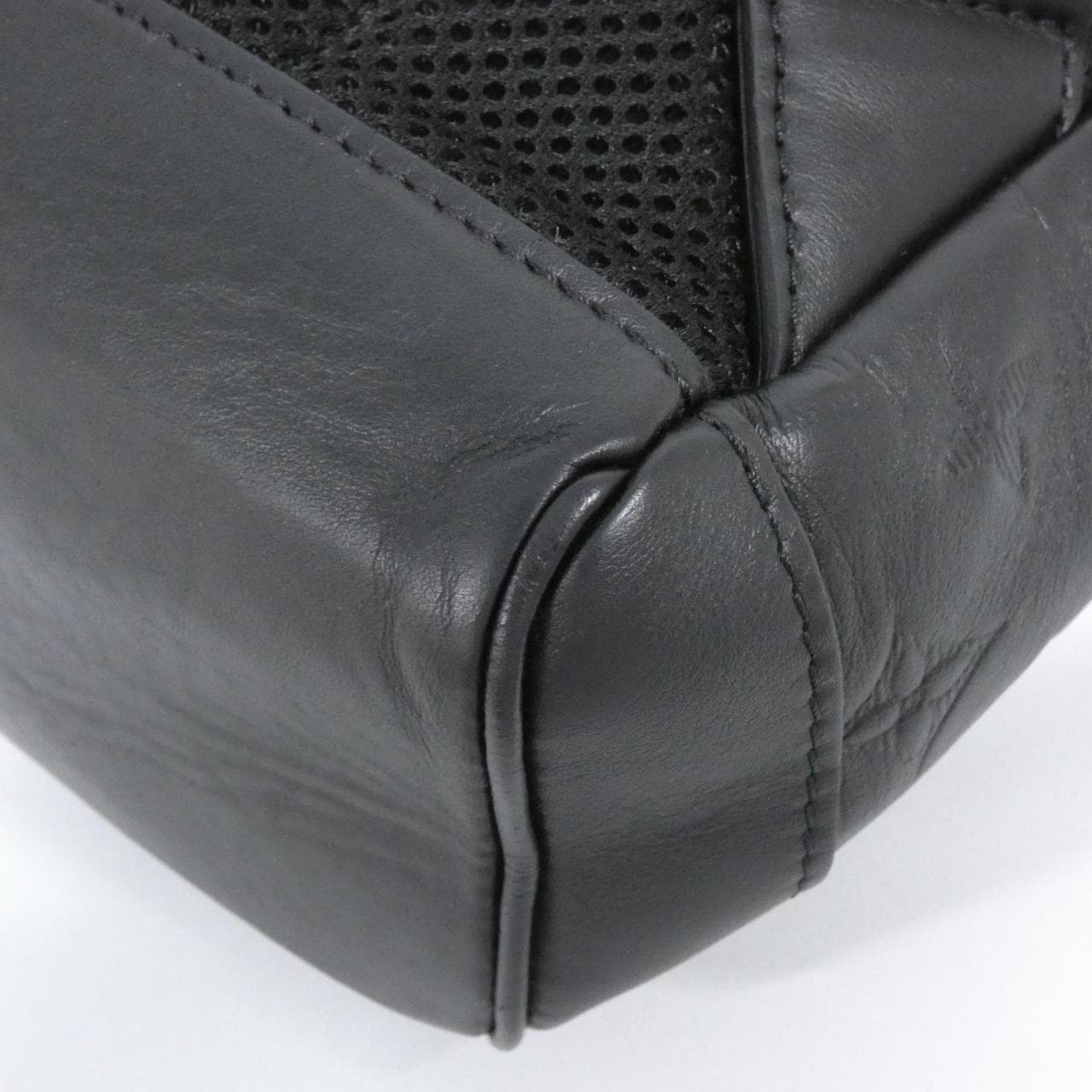 ルイヴィトン モノグラム シャドウ レーサー スリングバッグ M46107 ショルダーバッグ