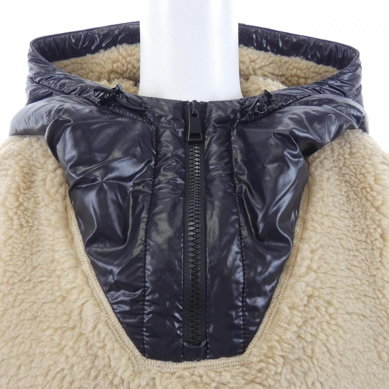 モンクレール MONCLER H2038G00011 パーカー