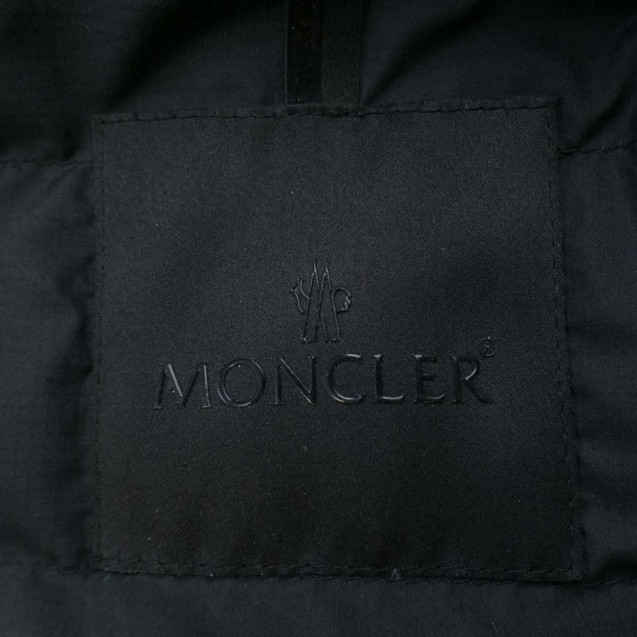 MONCLER MONCLER Down Jacket