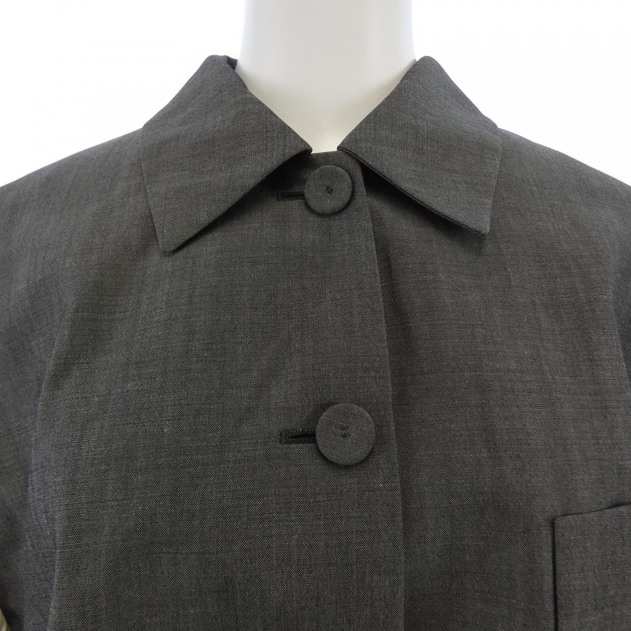 フェンディ FENDI FJ7713 AW7U ジャケット