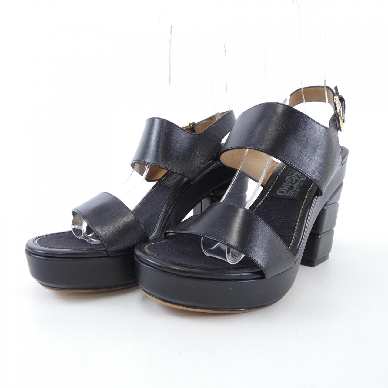 サルヴァトーレフェラガモ SALVATORE FERRAGAMO サンダル