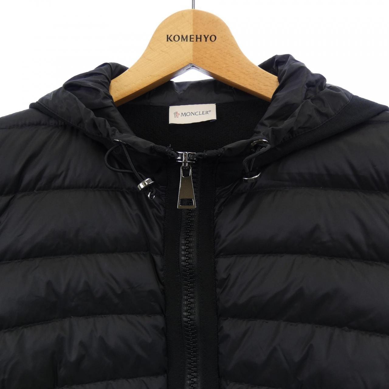 モンクレール MONCLER 20938496000 ダウンジャケット