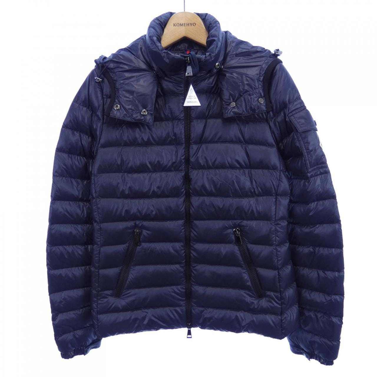 モンクレール MONCLER ダウンジャケット