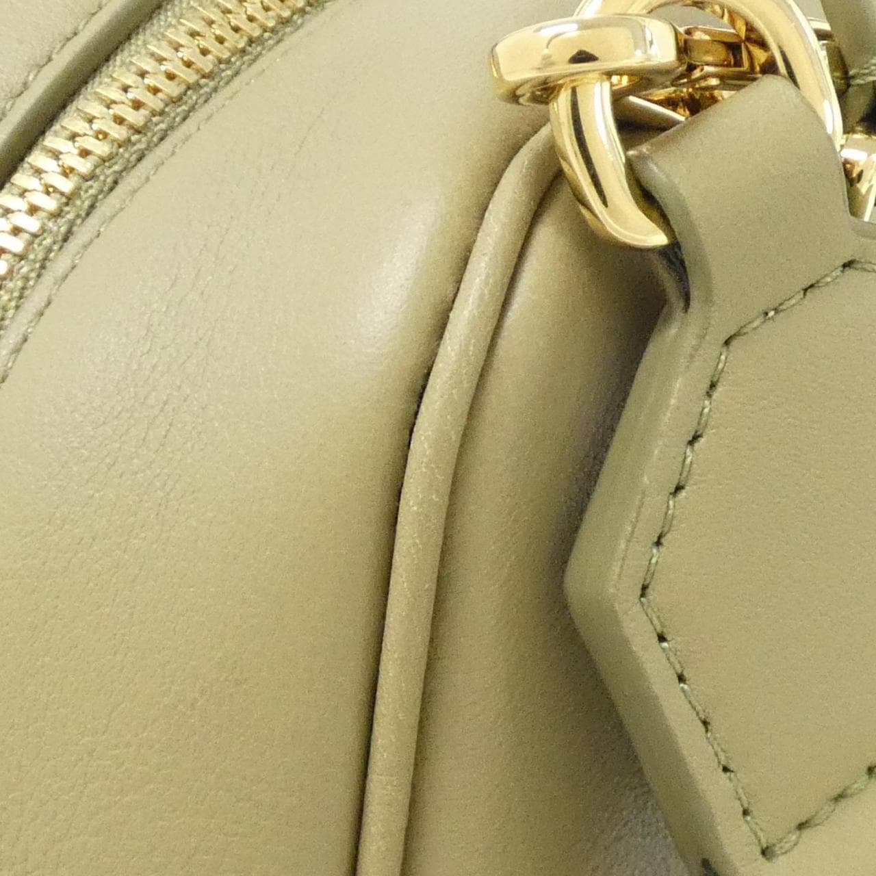 Loewe Amazona 16 Square A039N21X01 Bag