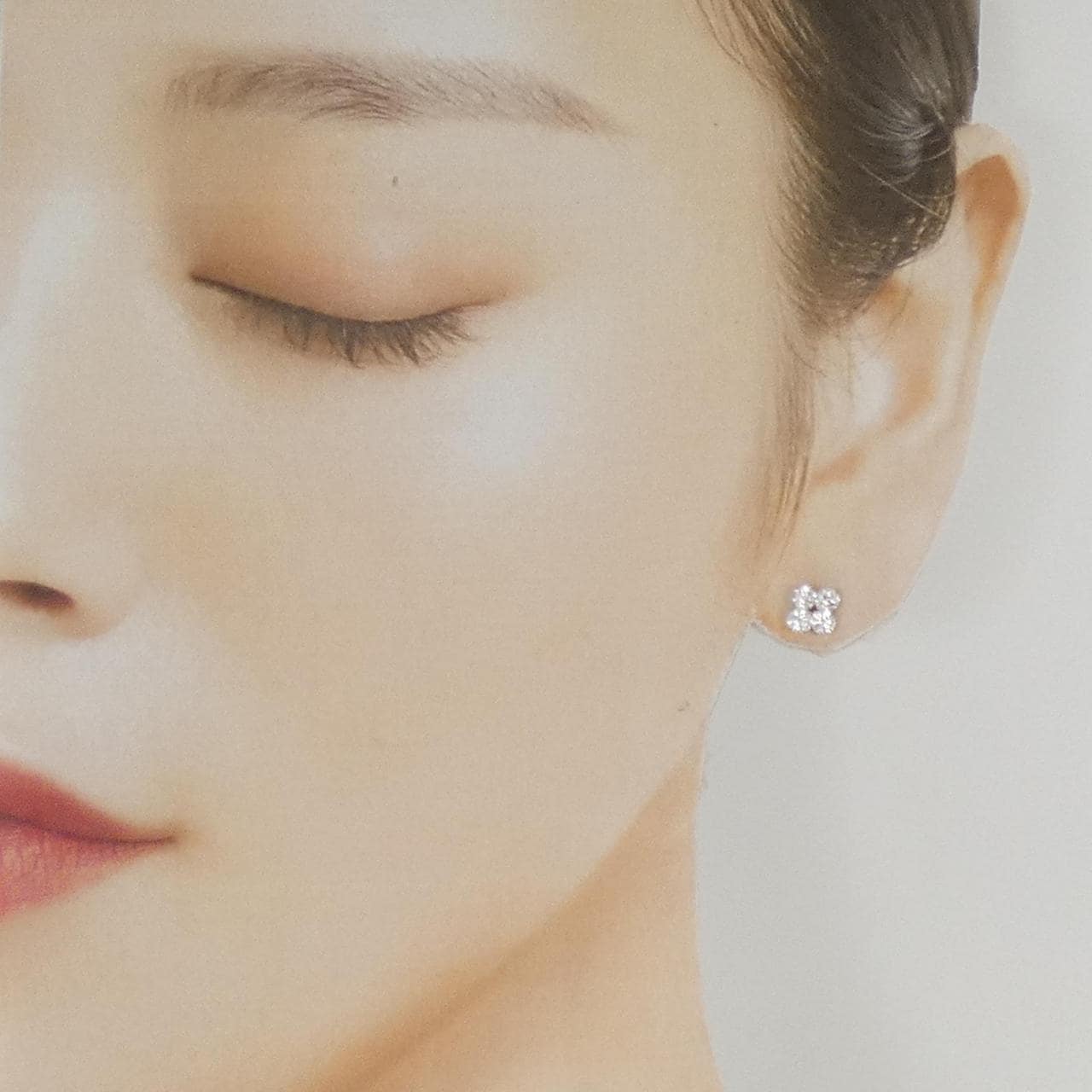 K18YG キュービック ピアス