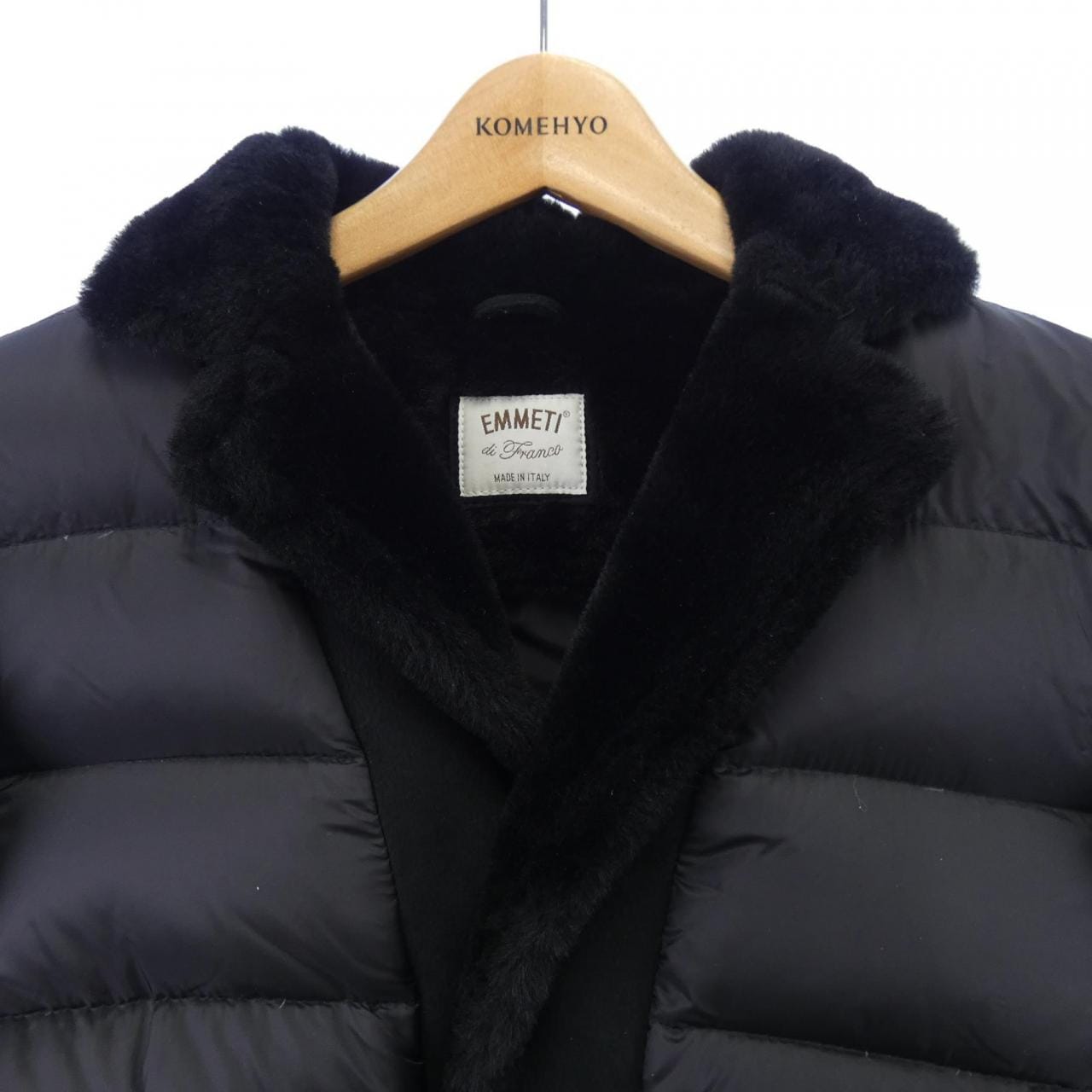エンメティ EMMETI ダウンジャケット