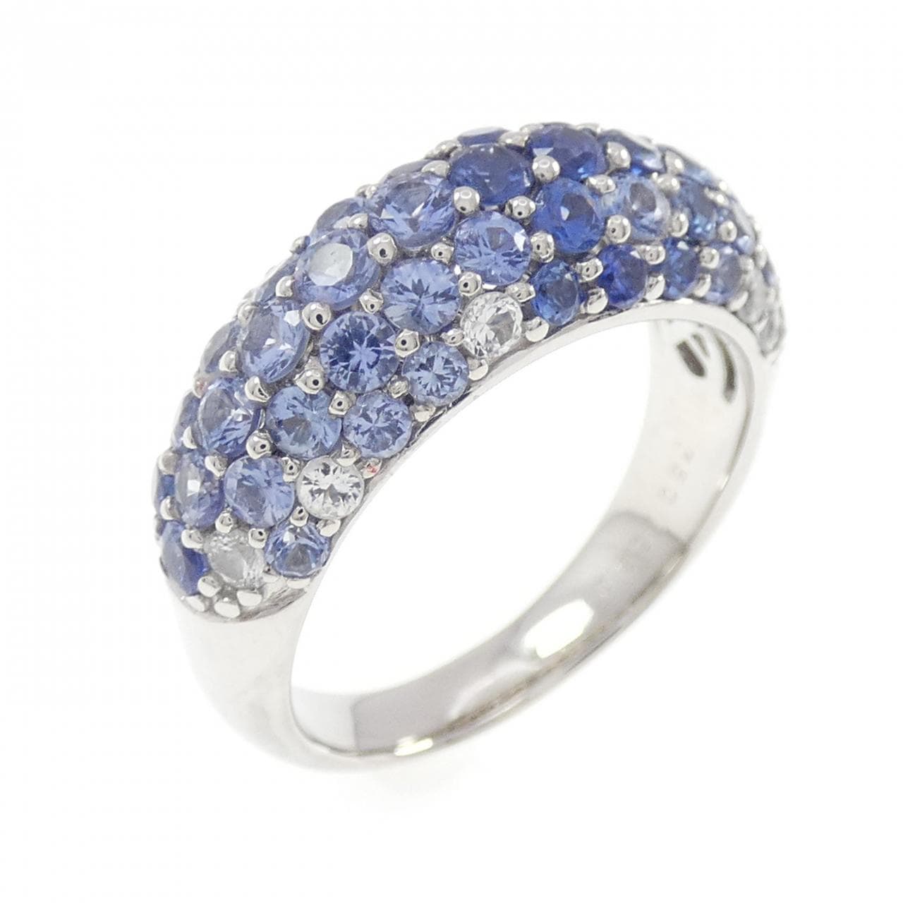 750WG サファイヤ リング 3.03CT