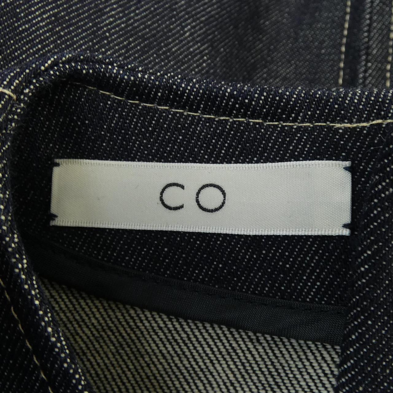 CO トップス