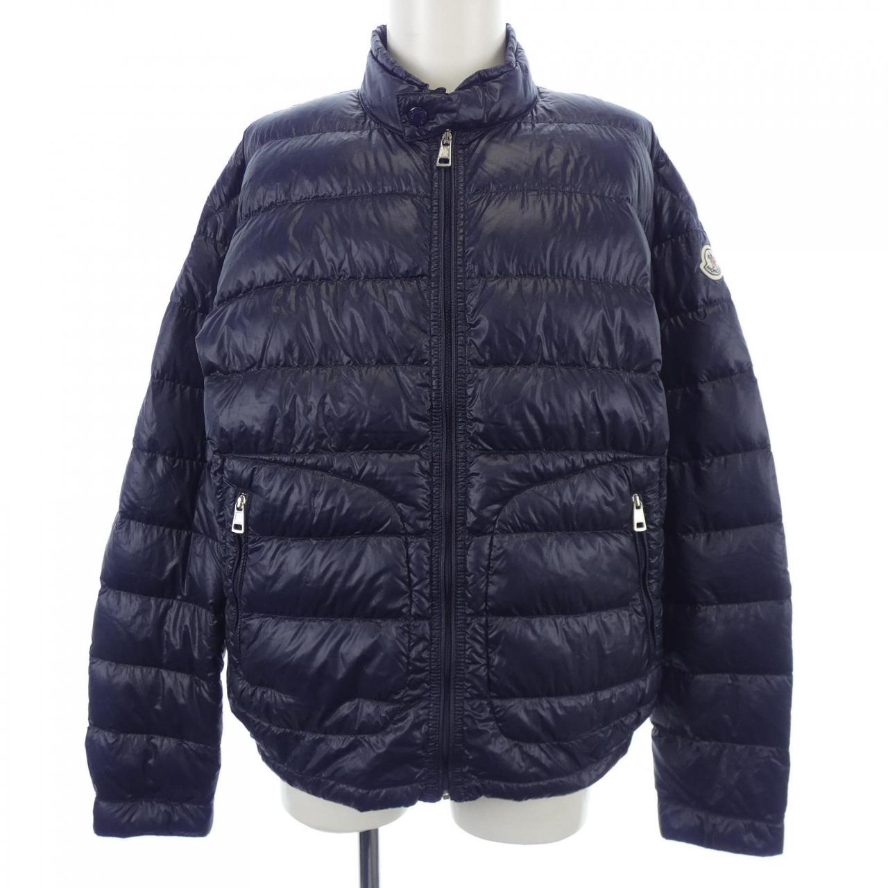 モンクレール MONCLER ダウンジャケット