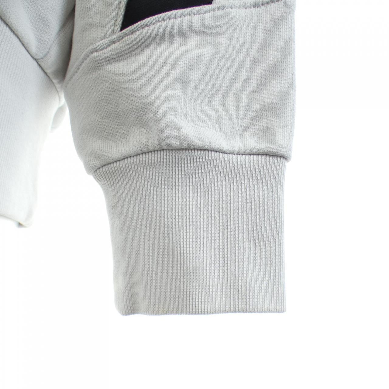 モンクレール MONCLER I10938G00008 パーカー