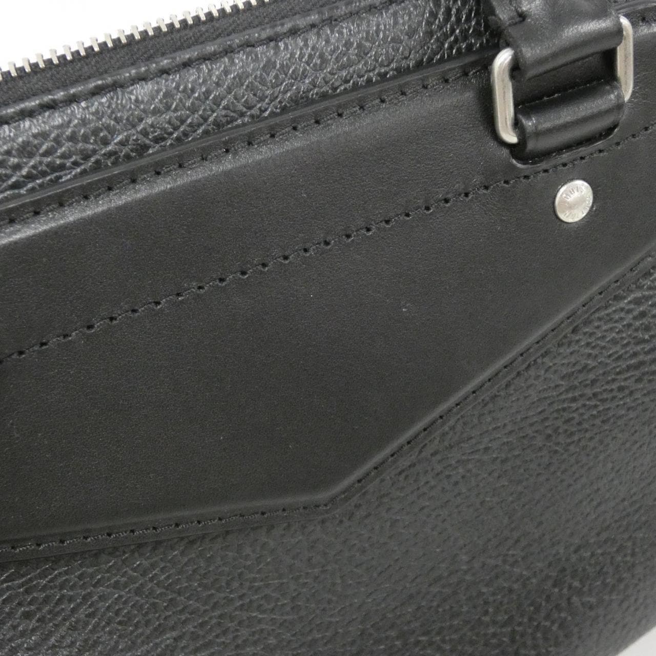 ルイヴィトン LV バイカー MM M14700 バッグ