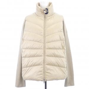 【新品】モンクレール MONCLER K20939B00024 ダウンジャケット
