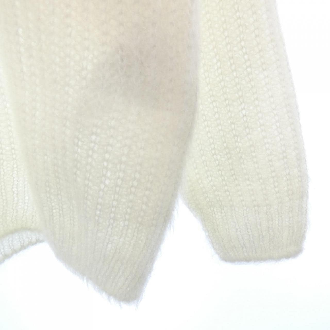 サルヴァトーレフェラガモ SALVATORE FERRAGAMO ニット