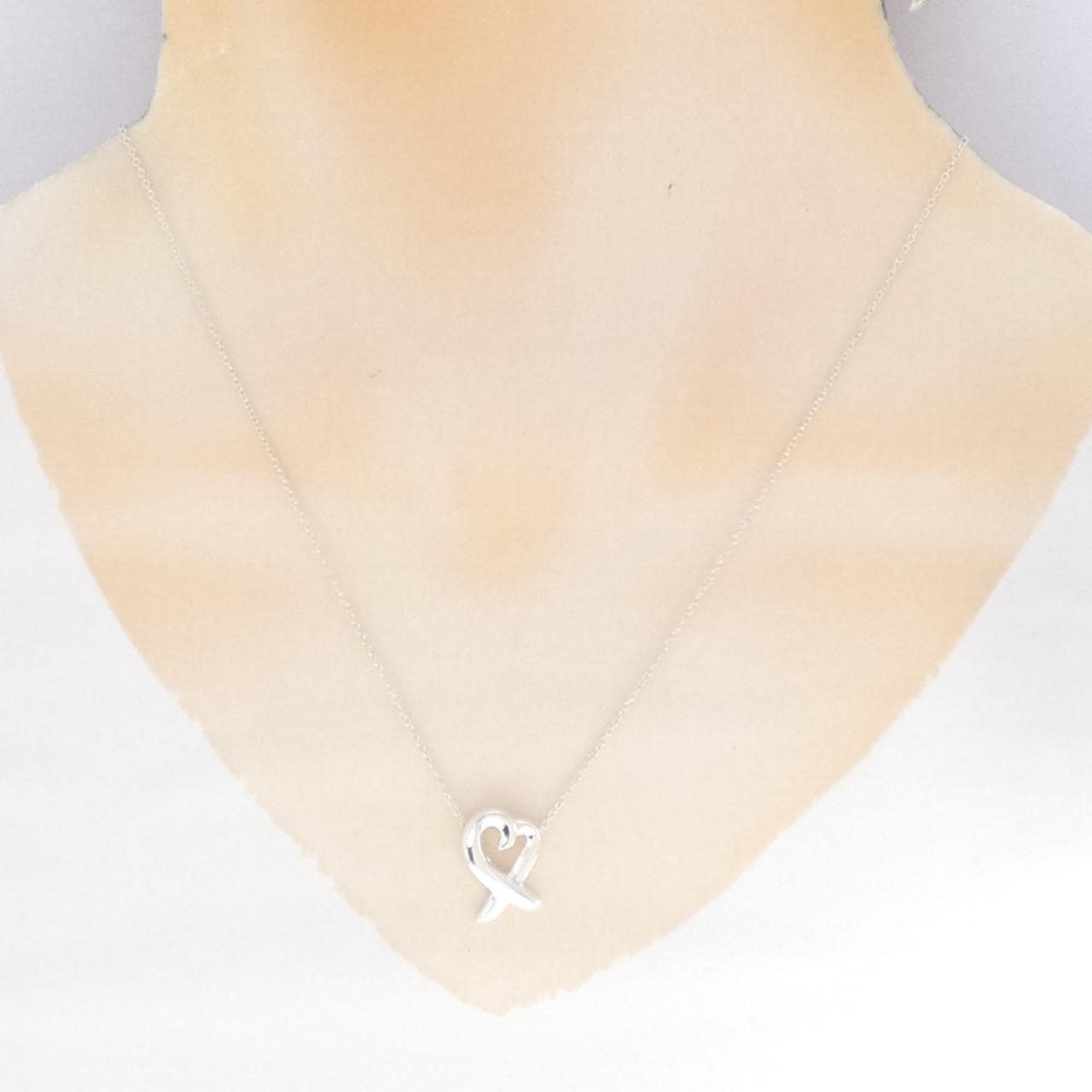 ティファニー ラビングハート スモール ネックレス
