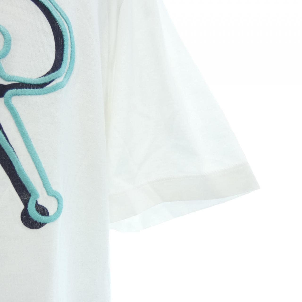 エルメス HERMES Tシャツ