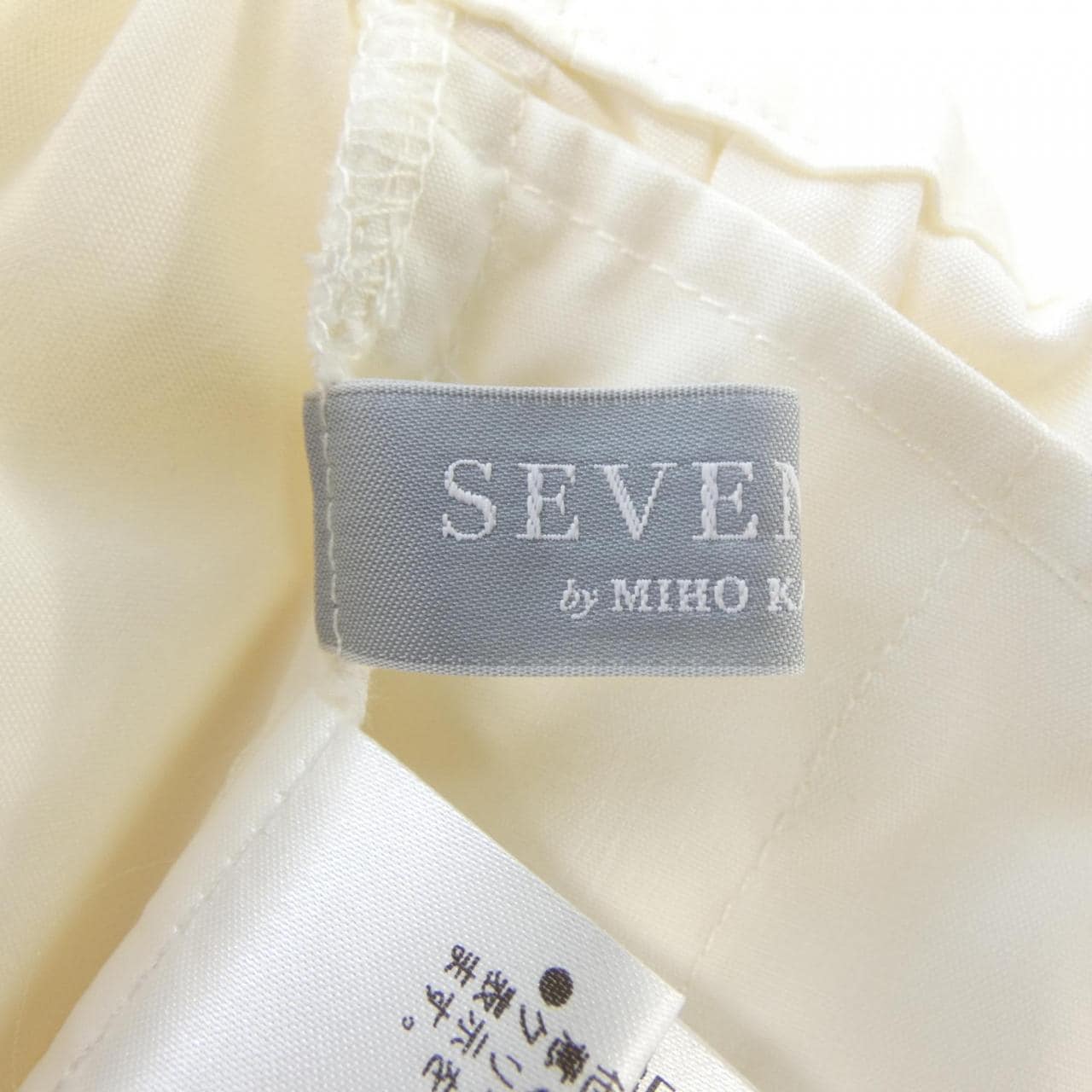 セブンテンバイミホカワヒト SEVEN TEN by MIHO KAWAHITO スカート