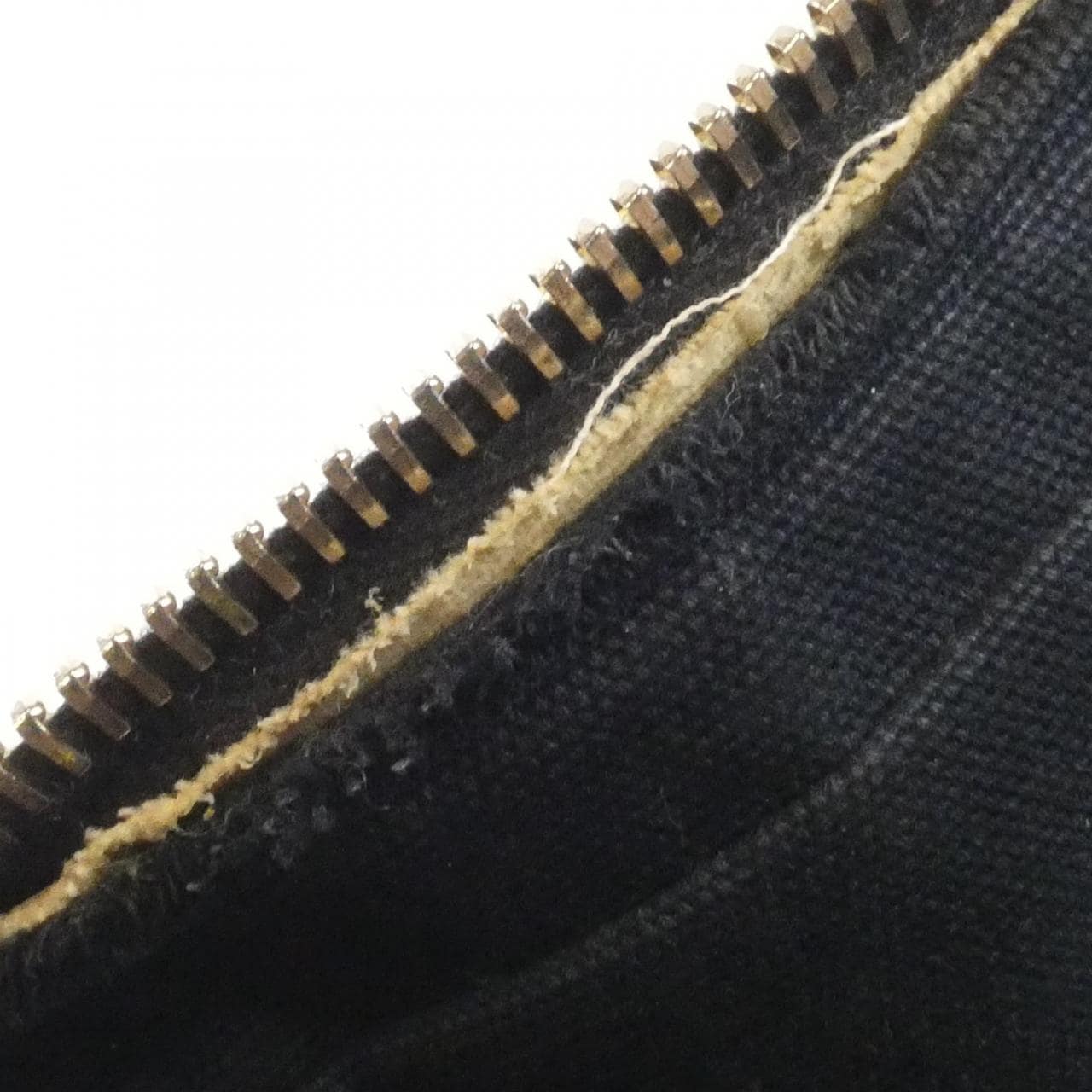 イヴサンローラン ミューズ 156464 F0ANG バッグ