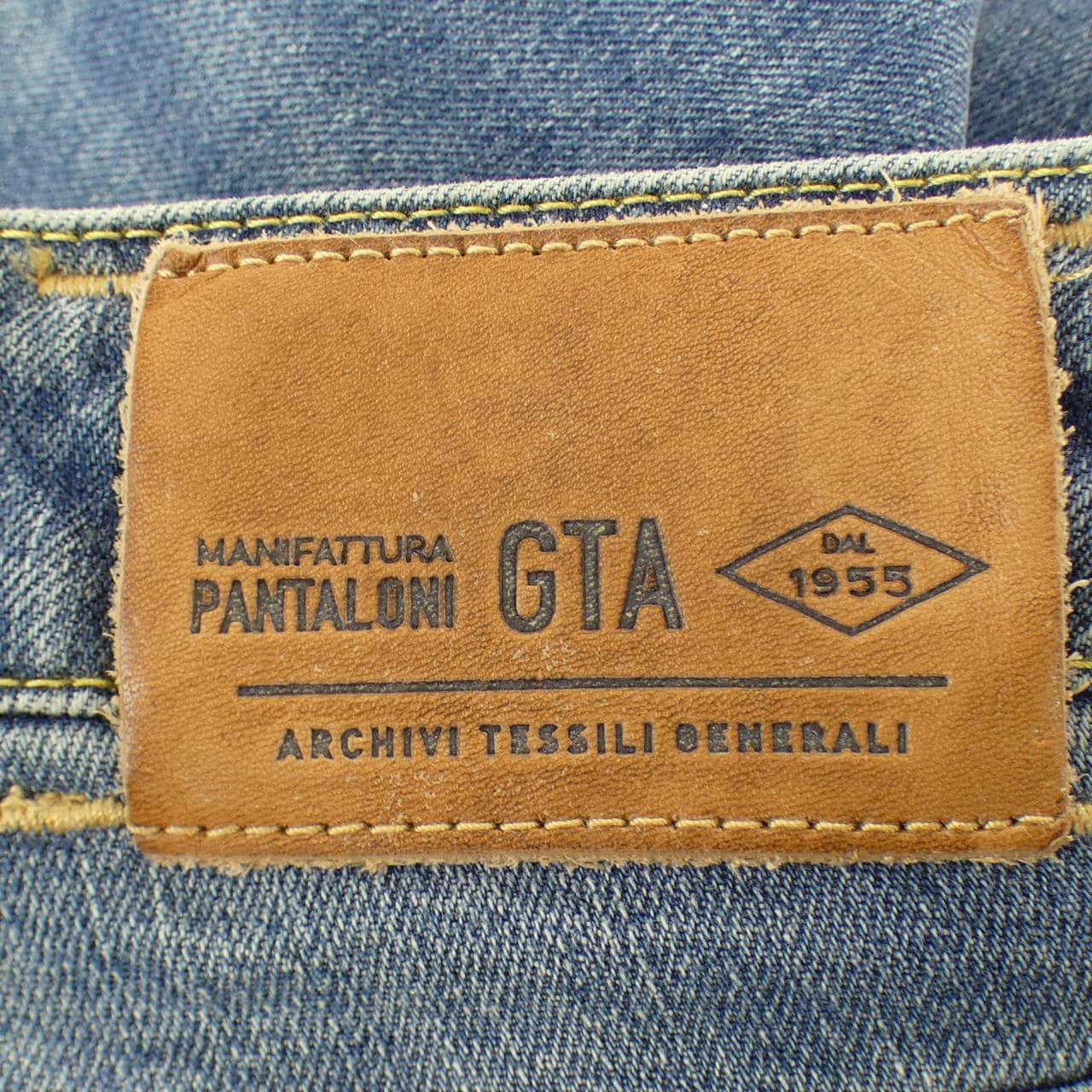 ジーティーアー G.T.A ジーンズ