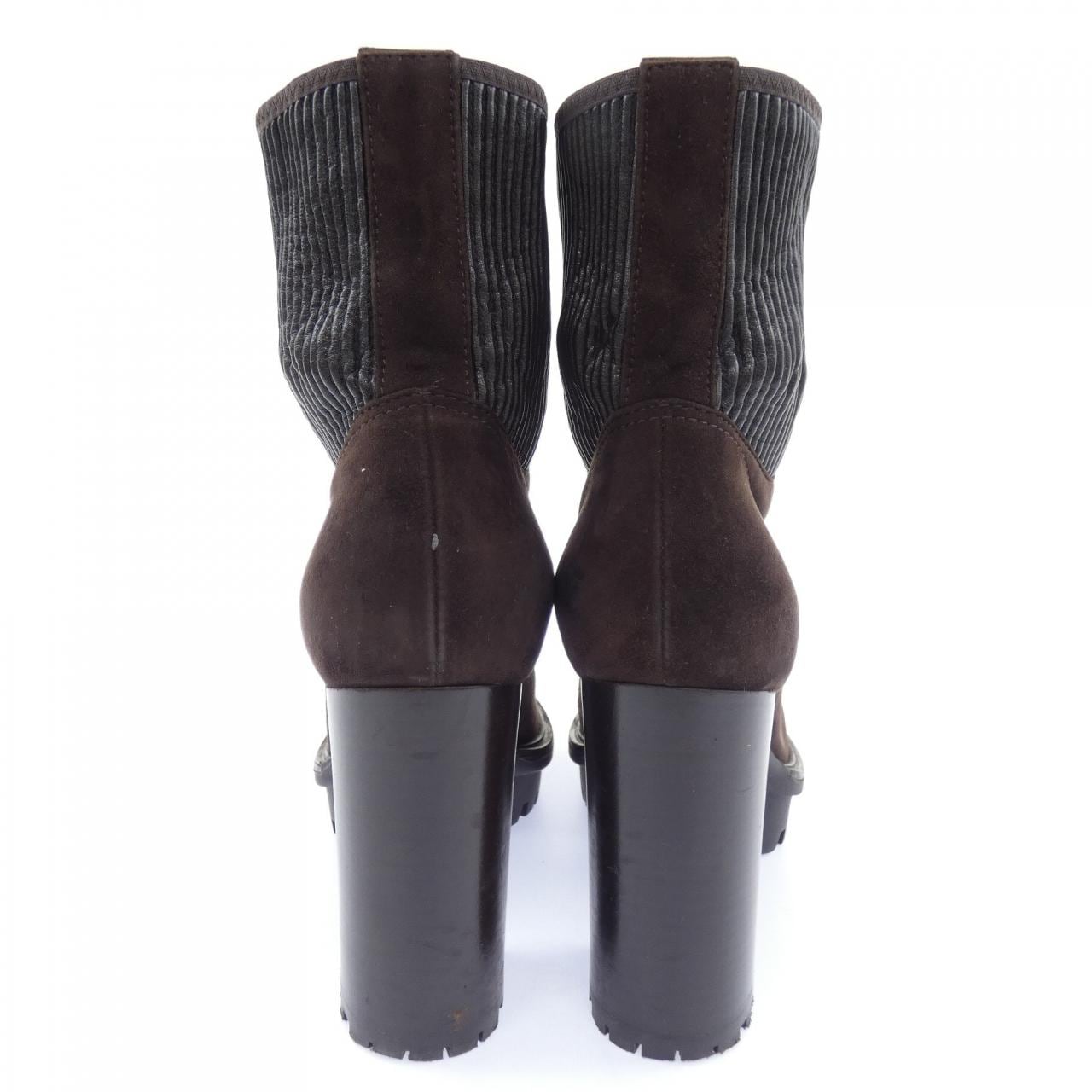 ジャンヴィトロッシ GIANVITO ROSSI ブーツ