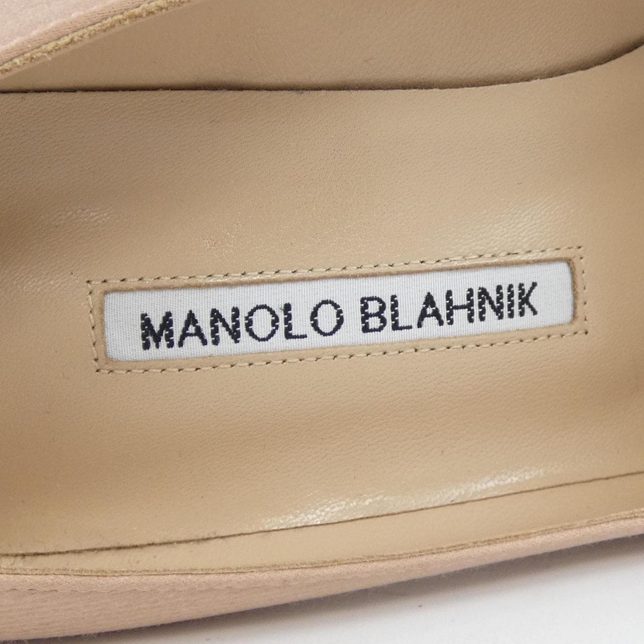 マノロブラニク MANOLO BLAHNIK パンプス