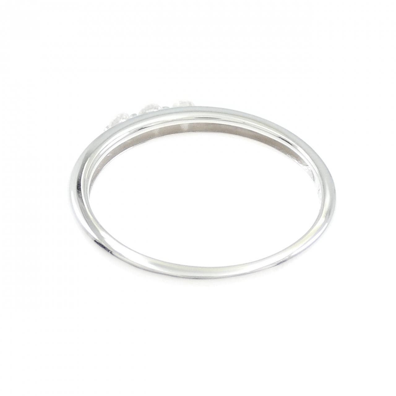 K18WG スリーストーン ダイヤモンド リング 0.15CT